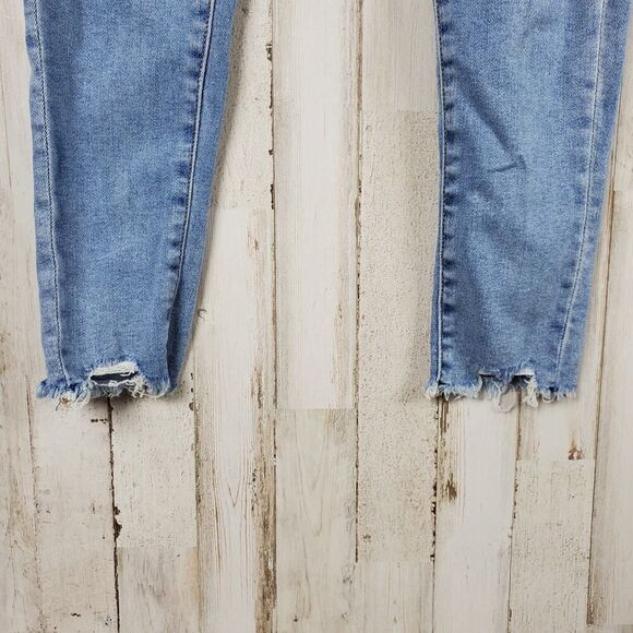 American Eagle Distressed Next Level Stretch Skinny Jeans Blue Size 2 - Picture 9 of 10